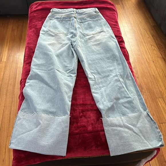 High Waisted Wide Leg Cuffed Jeans - Size small - Picture 4 of 4